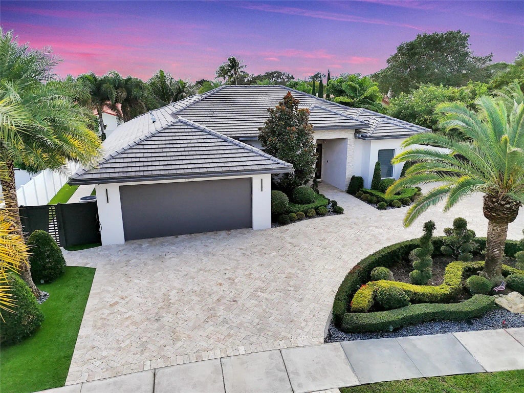 740 Sw 18th Street, Boca Raton