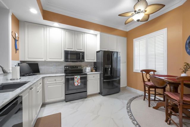 3 of 43 - 8 Harbour Isle Drive E #ph5, Fort Pierce, FL