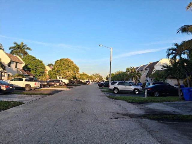 1349 Seaview, North Lauderdale