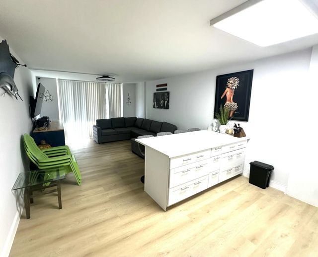 4 of 28 - 3540 S Ocean Boulevard #409, South Palm Beach, FL