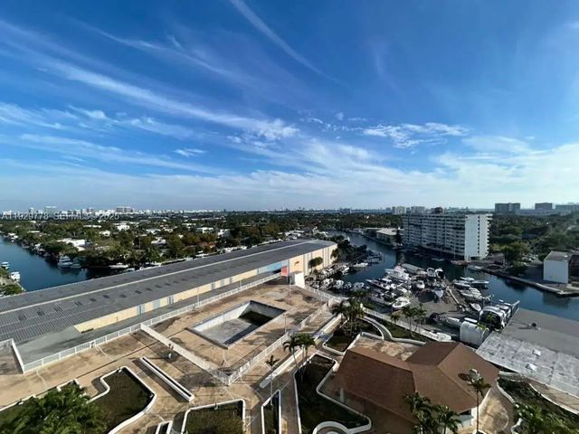 4 of 20 - 13499 Biscayne Boulevard #1206, North Miami, FL