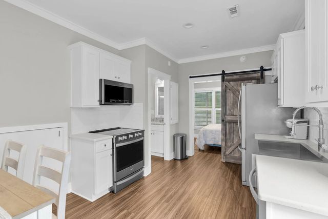 5 of 27 - 101 11th Street #19, Marathon, FL