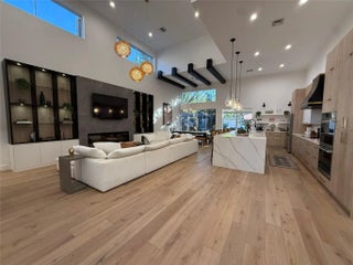 Photo of Listing #F10537198