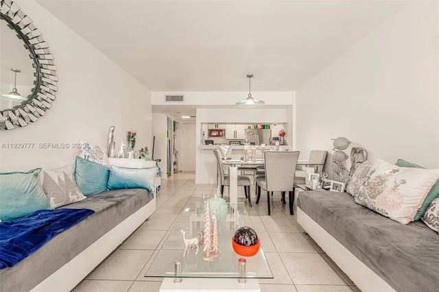 8006 Sw 149th Avenue #d109, Miami