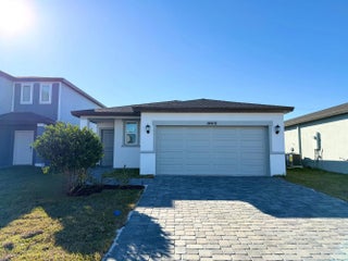 Photo of Listing #R11147340