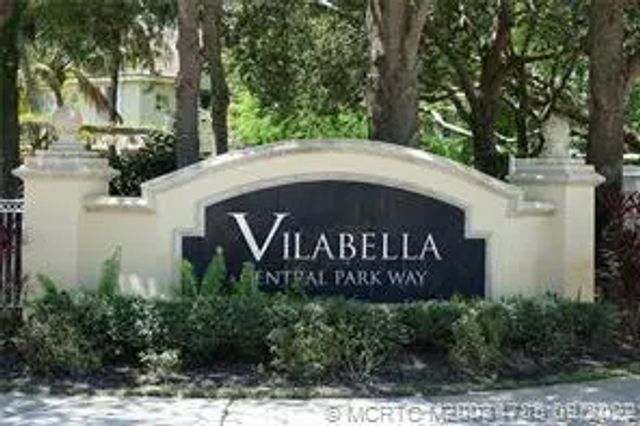 49 Se Sedona Circle #101, Stuart