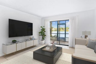 Photo of Listing #R11147360