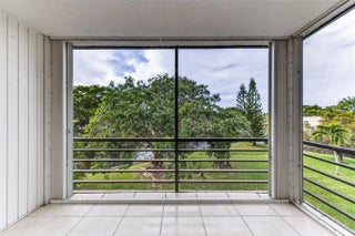 Photo of Listing #F10533597