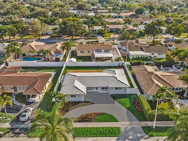 2144 Ne 64th Street, Fort Lauderdale