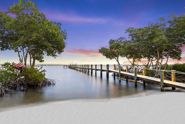 3 of 68 - 54 S Sewalls Point Road, Sewalls Point, FL