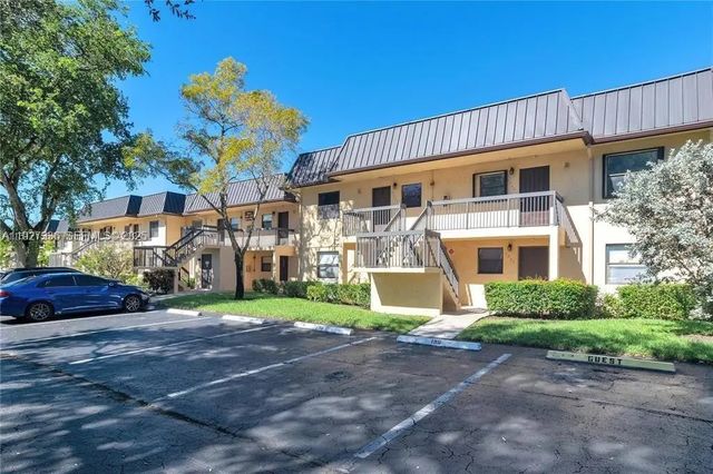 9173 Nw 1st Court #202, Pembroke Pines