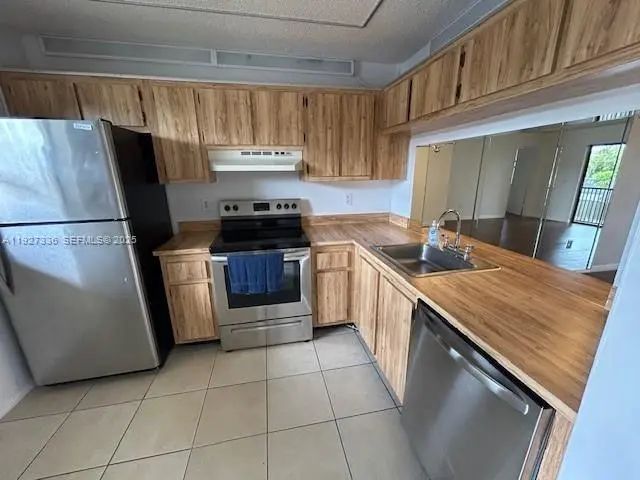 5 of 17 - 9173 Nw 1st Court #202, Pembroke Pines, FL