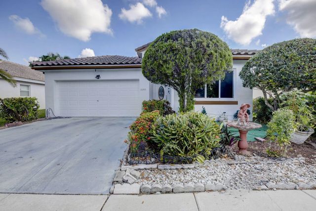 10245 Sw 16th Court, Pembroke Pines