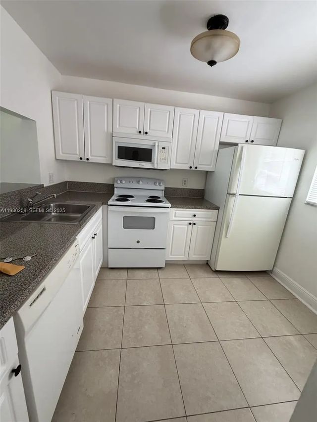19729 Sw 114th Avenue #251, Miami