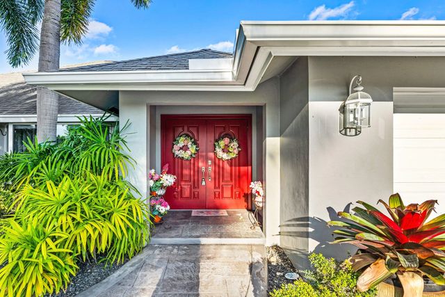 3 of 66 - 2063 Amesbury Circle, Wellington, FL