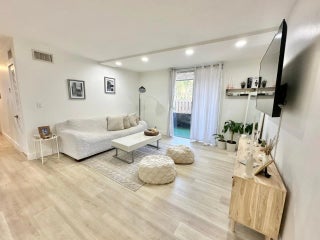 Photo of Listing #R11147632