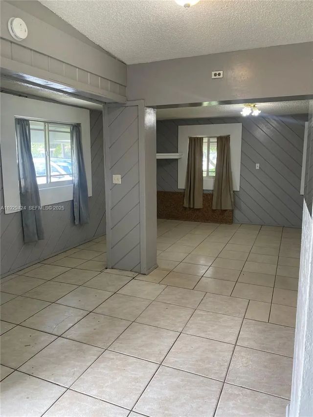 5 of 12 - 172 Nw 29th Avenue, Fort Lauderdale, FL