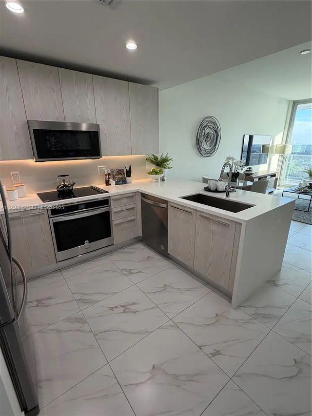 3 of 44 - 2000 Metropica Way #2108, Sunrise, FL