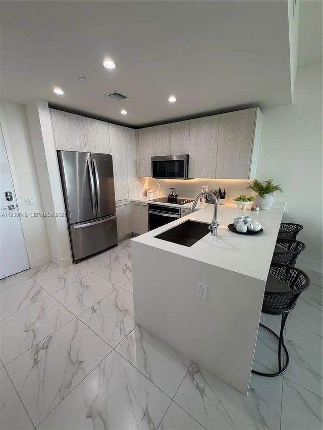 4 of 44 - 2000 Metropica Way #2108, Sunrise, FL