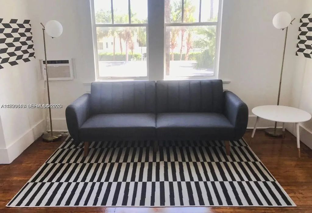 1611 Michigan Avenue #21, Miami Beach