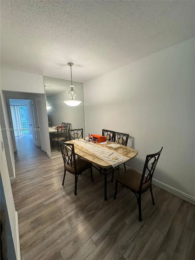 5 of 13 - 118 E Salisbury E #118, West Palm Beach, FL