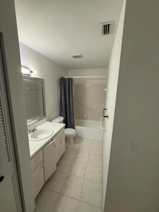 Photo of Listing #R11147731