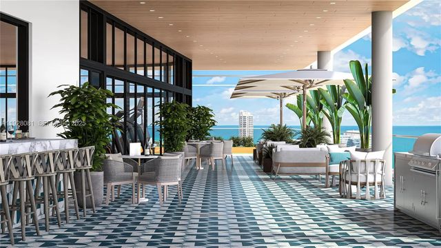 4 of 16 - 6940 Abbott Avenue #914, Miami Beach, FL