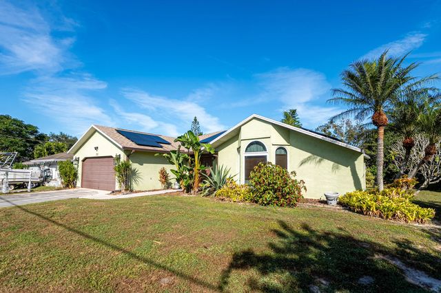 2 of 37 - 381 Sw Lucero Drive, Port St. Lucie, FL