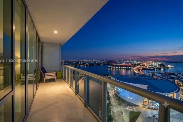 888 Biscayne Boulevard #2904, Miami