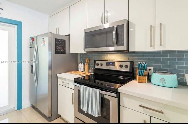 4 of 27 - 1243 Nw 3rd Avenue, Fort Lauderdale, FL