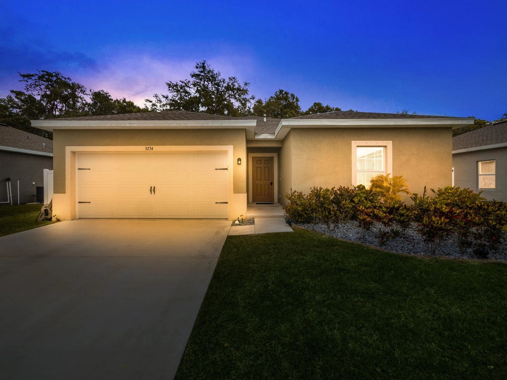5234 Oakland Lake Circle, Fort Pierce