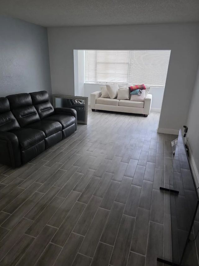 2 of 7 - 3130 Holiday Springs Boulevard #104, Margate, FL