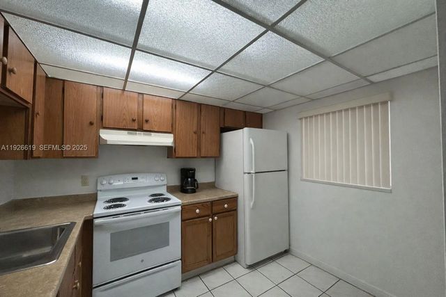 2 of 7 - 19701 Sw 114th Avenue #269-14, Miami, FL