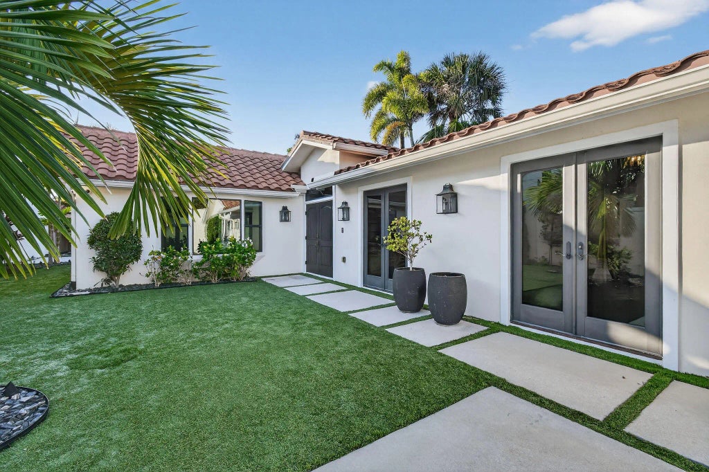 105 W Tarpon Lane, Jupiter