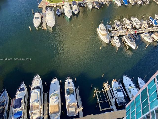 3 of 18 - 3370 Hidden Bay Drive #1914, Aventura, FL