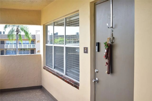 9141 Sunrise Lakes Boulevard #201, Sunrise