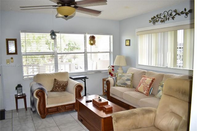 5 of 35 - 9141 Sunrise Lakes Boulevard #201, Sunrise, FL