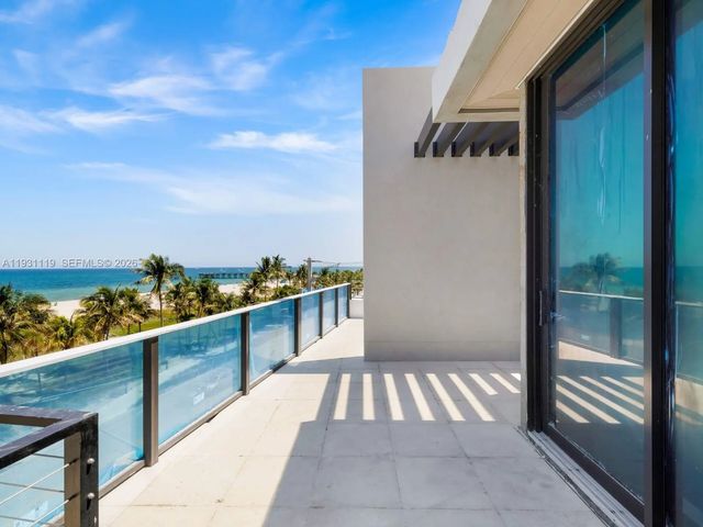 4 of 43 - 491 N Ocean Boulevard #4, Pompano Beach, FL