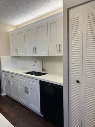 Photo of Listing #F10541419