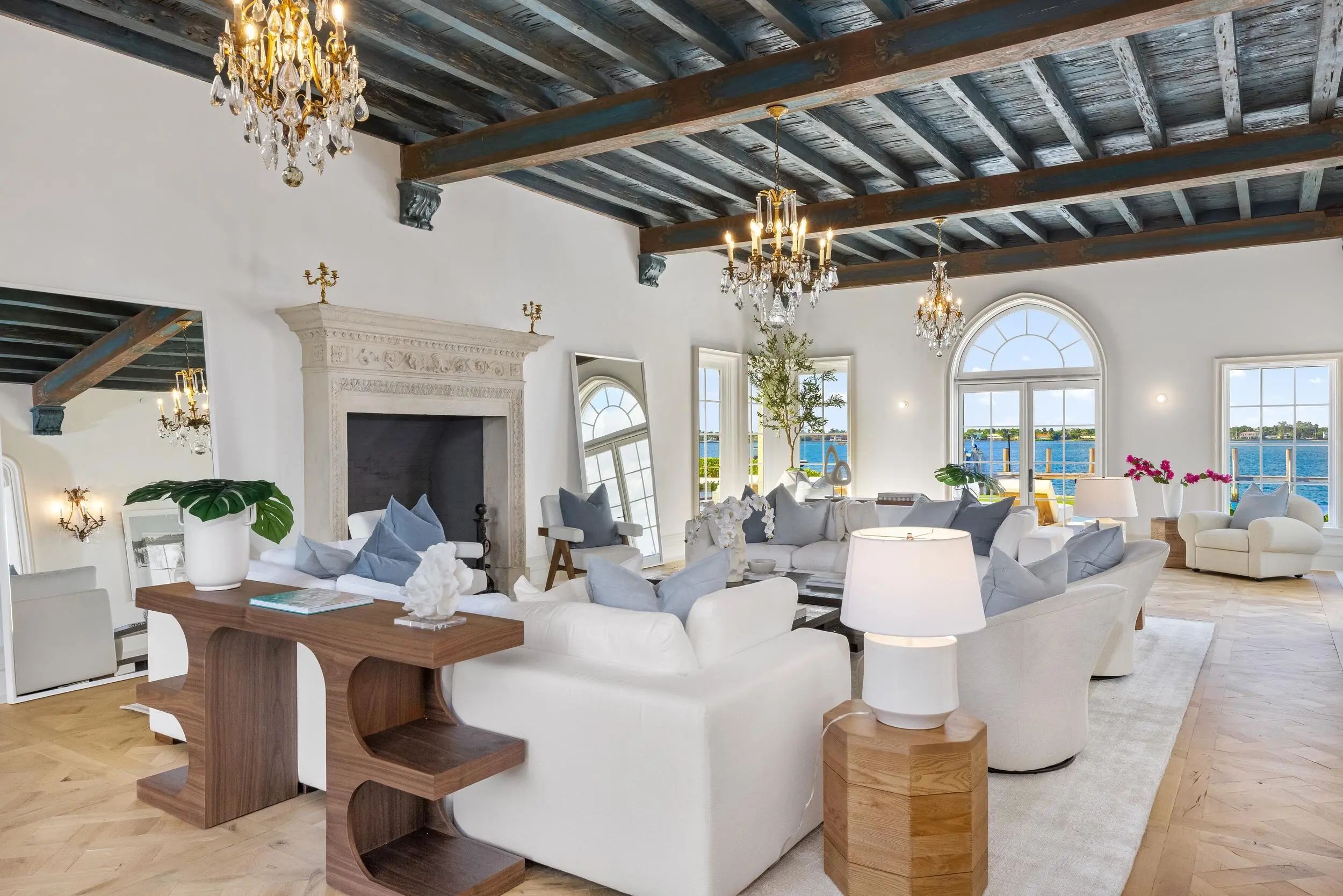 800 S County Road, Palm Beach, FL, 33480