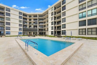 Photo of Listing #R11148147