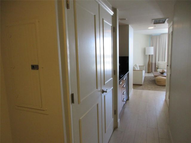 5 of 12 - 505 N Ft Lauderdale Bch Boulevard #1914, Fort Lauderdale, FL