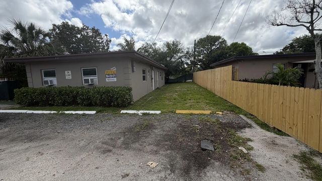 911 Nw 12th Avenue #1-2, Fort Lauderdale
