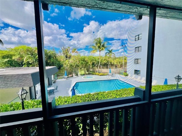 2 of 44 - 1021 Mockingbird Lane #215, Plantation, FL