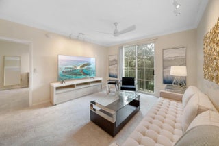 Photo of Listing #R11148294