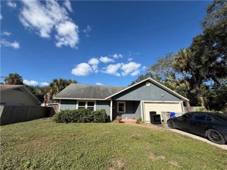 Photo of Listing #F10541566