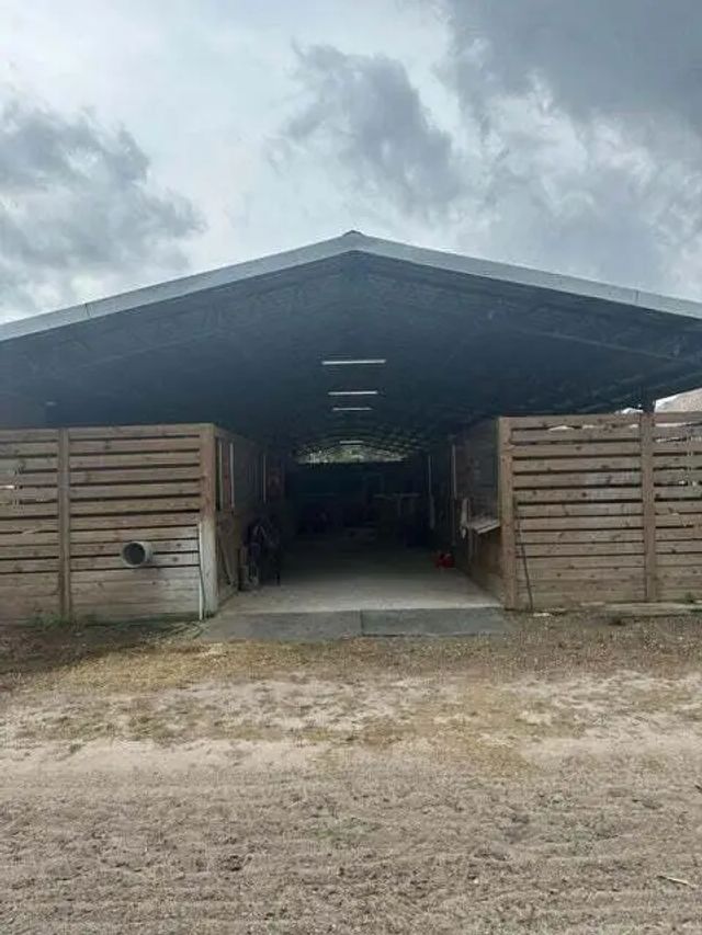 5 of 10 - 3525 D Rd Road, Loxahatchee Groves, FL