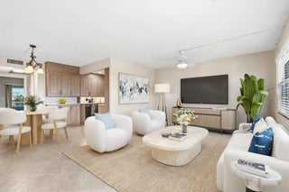 Photo of Listing #R11148353