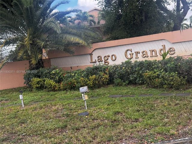 6455 W 27th Avenue #44-13, Hialeah