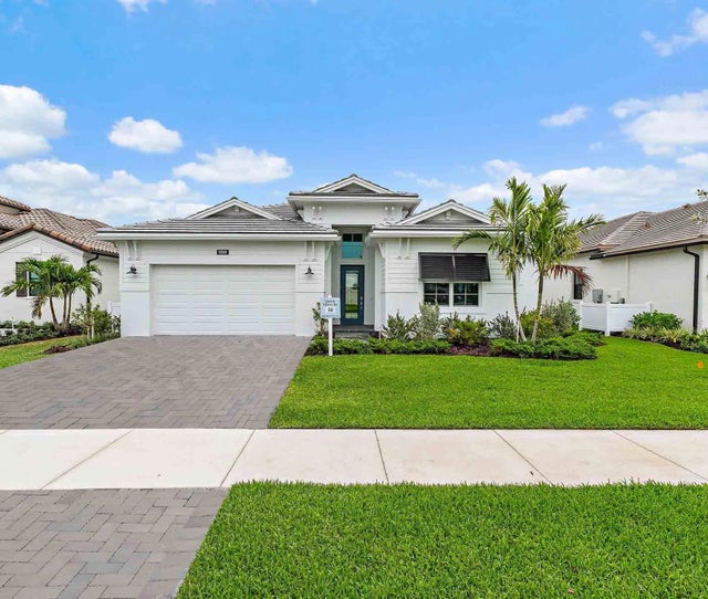 9508 St Germain Drive, Palm Beach Gardens